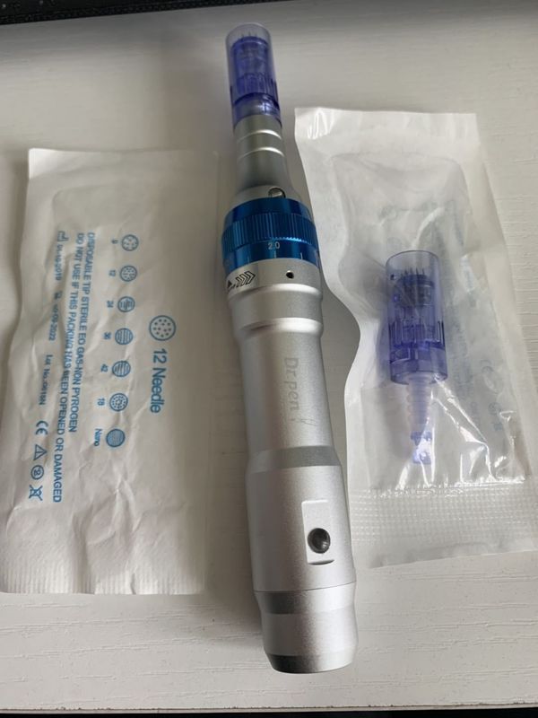 Dr Pen Powerful Ultima A6 Mikroneedle Dermapen Meso Wiederaufladbar mit drahtloser und verdrahteter Stromversorgung