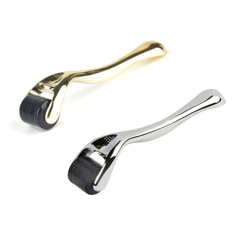 Home NO Stecker Typ 540-Pin Derma-Roller mit Goldfarben-Griffe Hautverjüngung
